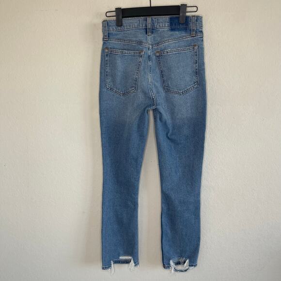 NEW Abercrombie The Skinny High Rise Jeans Medium Wash Denim - Size 23/000XS - Picture 5 of 9